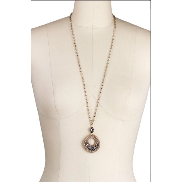 Saachi Beaded Pendent Necklace - Picture 4 of 6